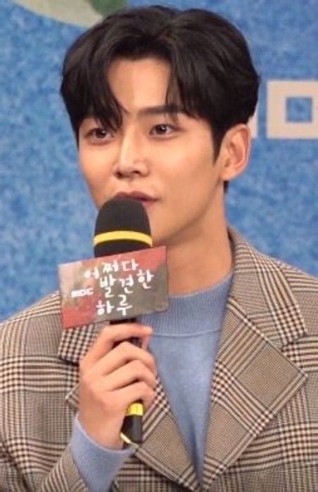 rowoon height and weight